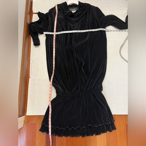 Vintage Virginie Paris Adora Black Dress bh. - Picture 14 of 16